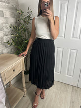 Load image into Gallery viewer, Maple Moon Pleated Skirt
