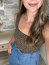 Load image into Gallery viewer, Brianna Leopard Square Neck Bodysuit
