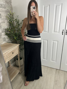 City Stroll Strapless Dress