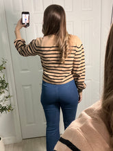 Load image into Gallery viewer, Savannah Button Down Coffee
