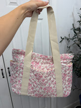 Load image into Gallery viewer, Dainty Pink Bag
