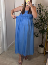 Load image into Gallery viewer, Naty Dress
