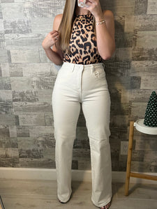 Risen High Waisted White Jeans