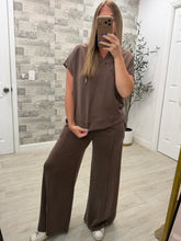 Load image into Gallery viewer, Roamlee Chocolate Top &amp; Pants Set
