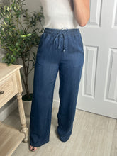 Load image into Gallery viewer, Autumn Blues Denim Pants Dark

