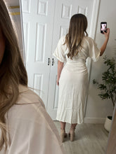Load image into Gallery viewer, Tropics Ivory Dress
