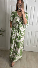 Load image into Gallery viewer, Bloom Into Spring Jumpsuit
