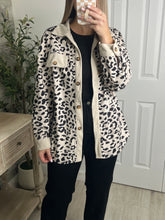 Load image into Gallery viewer, Ava Leopard Shacket
