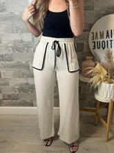 Load image into Gallery viewer, Daisy Linen Pants Nude/Black
