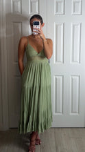 Load image into Gallery viewer, Isla Green Dress
