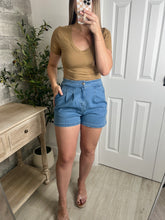Load image into Gallery viewer, Dynamic V Neck Top Coffee
