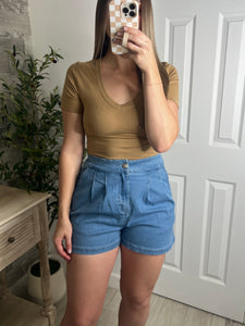 Dynamic V Neck Top Coffee