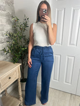 Load image into Gallery viewer, Autumn Blues Denim Pants Light
