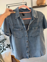 Load image into Gallery viewer, Harper Denim Wash Top
