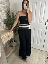 Load image into Gallery viewer, City Stroll Strapless Dress
