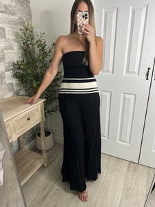 City Stroll Strapless Dress