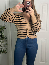 Load image into Gallery viewer, Savannah Button Down Coffee
