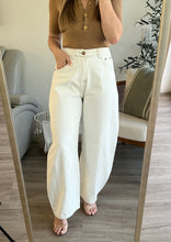 Load image into Gallery viewer, Jade Off White Barrel Jeans
