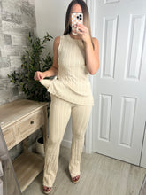 Load image into Gallery viewer, Warm Whisper Top &amp; Pants Set
