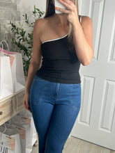 Load image into Gallery viewer, Cassie One Shoulder Top
