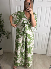 Load image into Gallery viewer, Bloom Into Spring Jumpsuit

