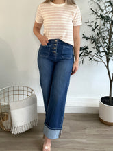 Load image into Gallery viewer, Jule Basic Tee Pink/Off White
