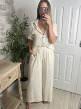 Load image into Gallery viewer, Oatmeal Top &amp; Pants Set
