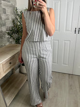 Load image into Gallery viewer, Teresa Top &amp; Pants Set Navy
