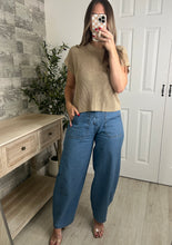 Load image into Gallery viewer, Jill Crew Neck Crochet Top
