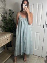 Load image into Gallery viewer, Autumn Denim Maxi Dress
