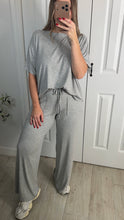 Load image into Gallery viewer, Liberty Lane Top &amp; Pants Set Heather Grey
