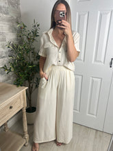 Load image into Gallery viewer, Oatmeal Top &amp; Pants Set
