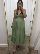 Load image into Gallery viewer, Isla Green Dress
