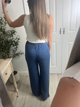 Load image into Gallery viewer, Autumn Blues Denim Pants Light
