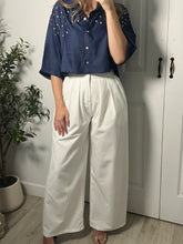 Load image into Gallery viewer, Winter&#39;s Grace White Pants
