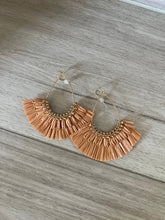 Load image into Gallery viewer, Dainty Fall earrings
