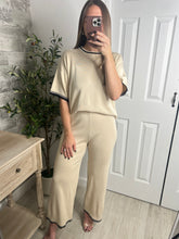 Load image into Gallery viewer, Cream Pumpkin Top &amp; Pants Set

