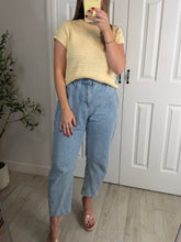 Load image into Gallery viewer, Butter Yellow Breeze Knit Top
