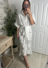 Load image into Gallery viewer, Thankful Midi Dress White
