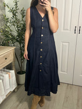 Load image into Gallery viewer, Dainty Denim Midi Dress
