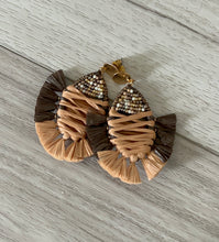Load image into Gallery viewer, Camo Fall Earrings
