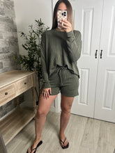 Load image into Gallery viewer, Ribbed Top &amp; Shorts Set Olive
