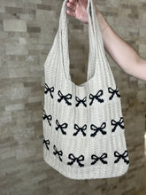 Load image into Gallery viewer, Ribbon Bow Knitted Tote Bag
