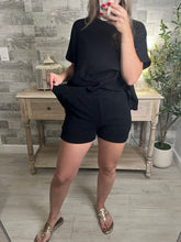 Load image into Gallery viewer, Cotton Slub Shorts Black
