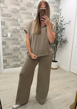 Load image into Gallery viewer, Roamlee Mocha Top &amp; Pants Set
