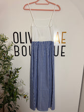Load image into Gallery viewer, Katie Dress
