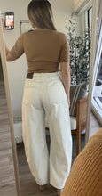 Load image into Gallery viewer, Jade Off White Barrel Jeans
