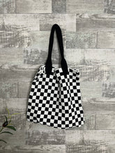 Load image into Gallery viewer, Checkered Crotchet Knit Commuter Bag
