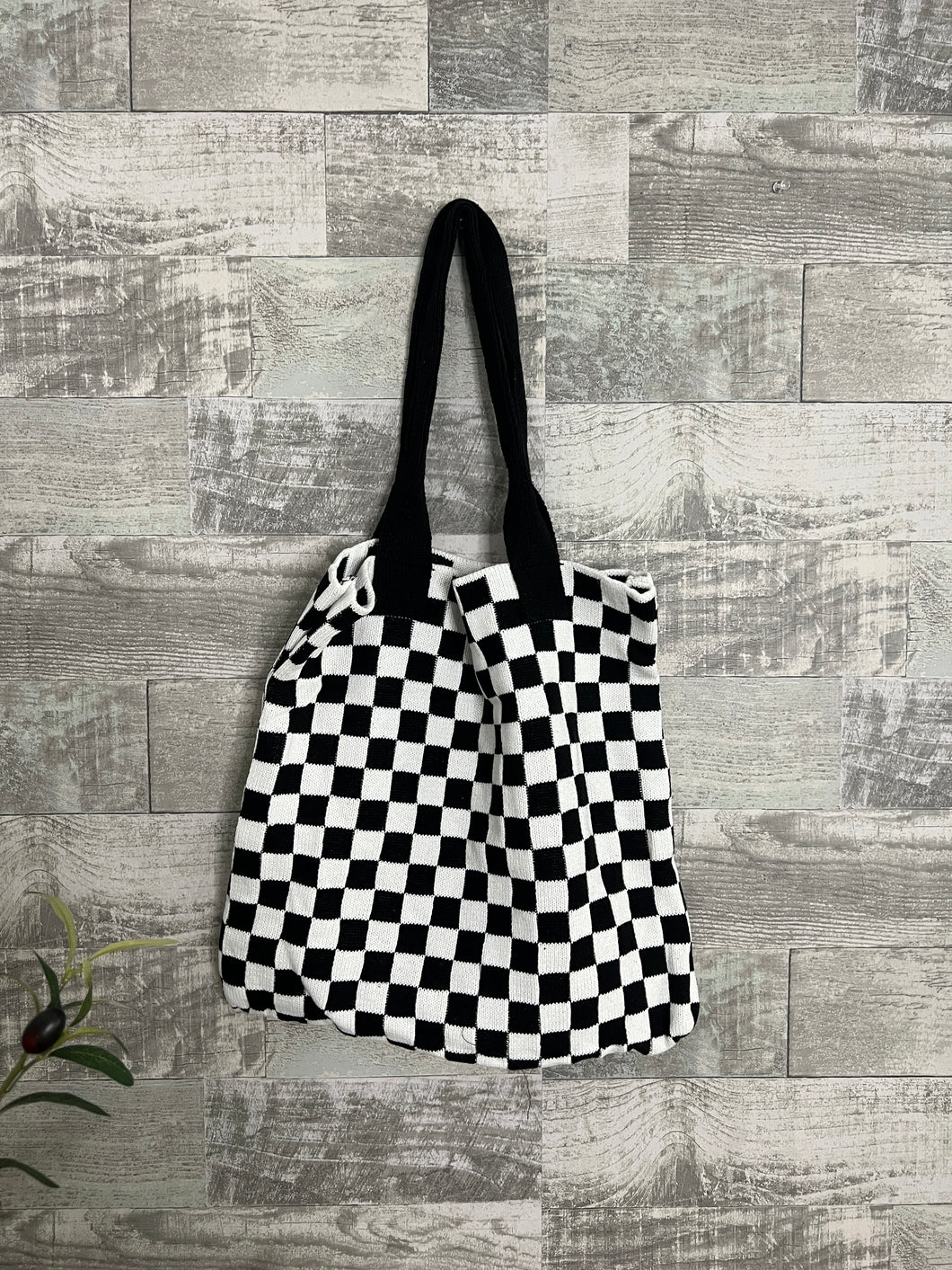Checkered Crotchet Knit Commuter Bag