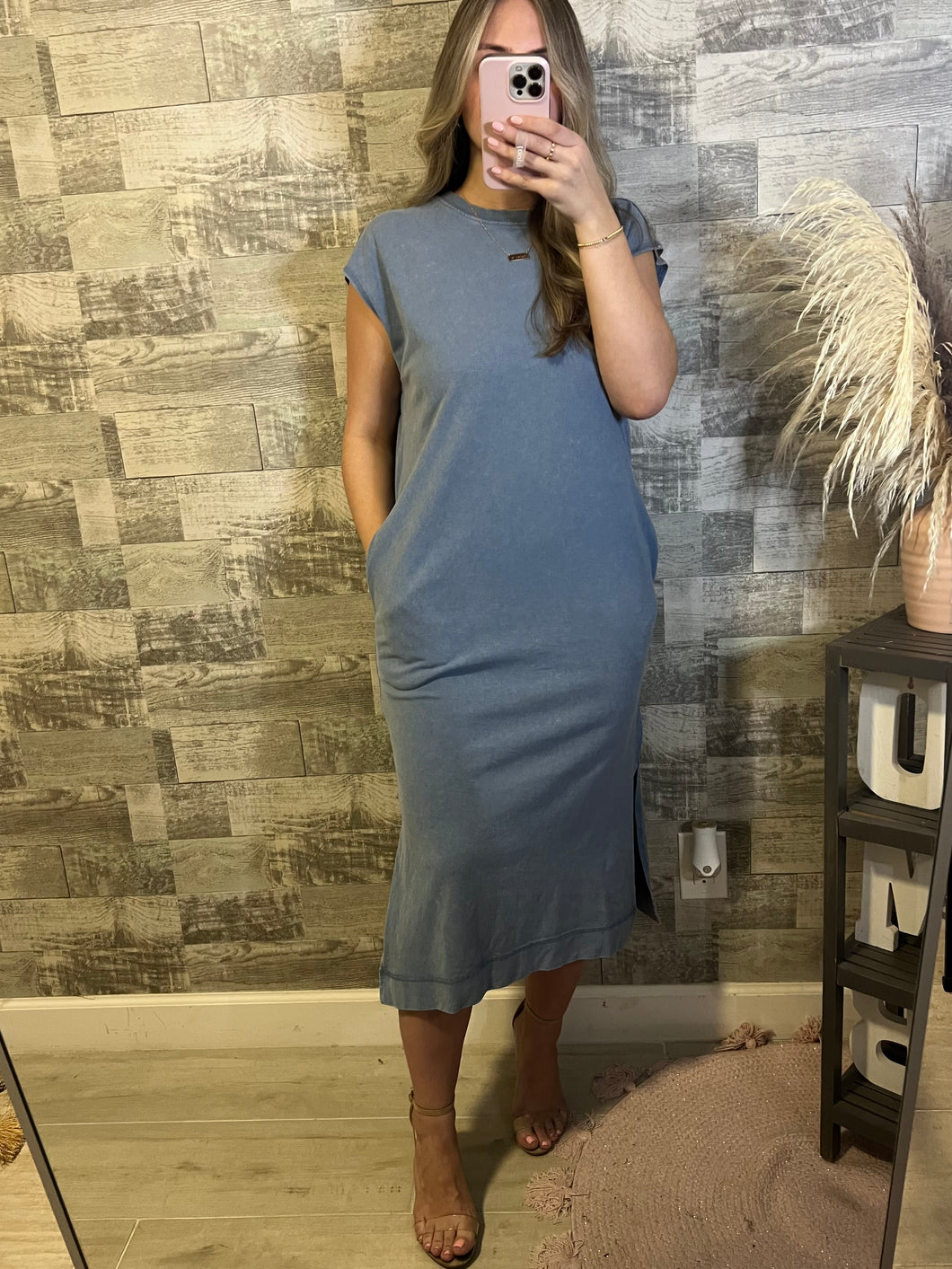 Beverly Midi Dress Blue/Gray Wash